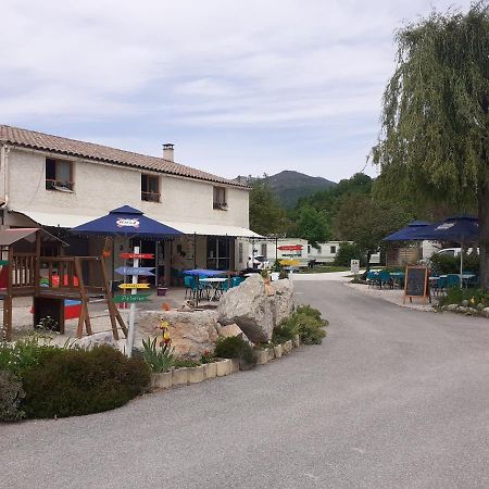 Camping Les Lavandes, Кастелан Екстериор снимка