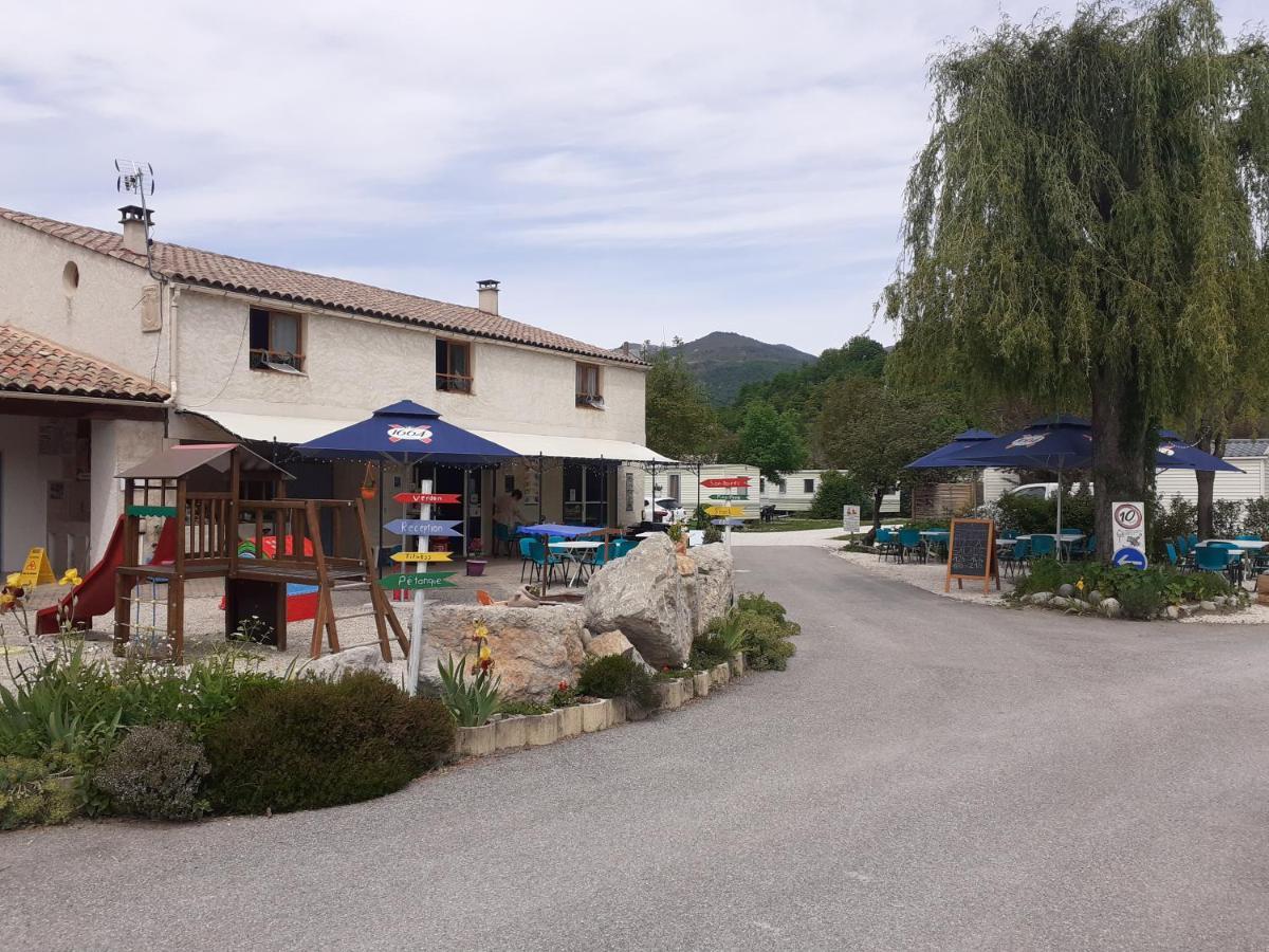 Camping Les Lavandes, Кастелан Екстериор снимка
