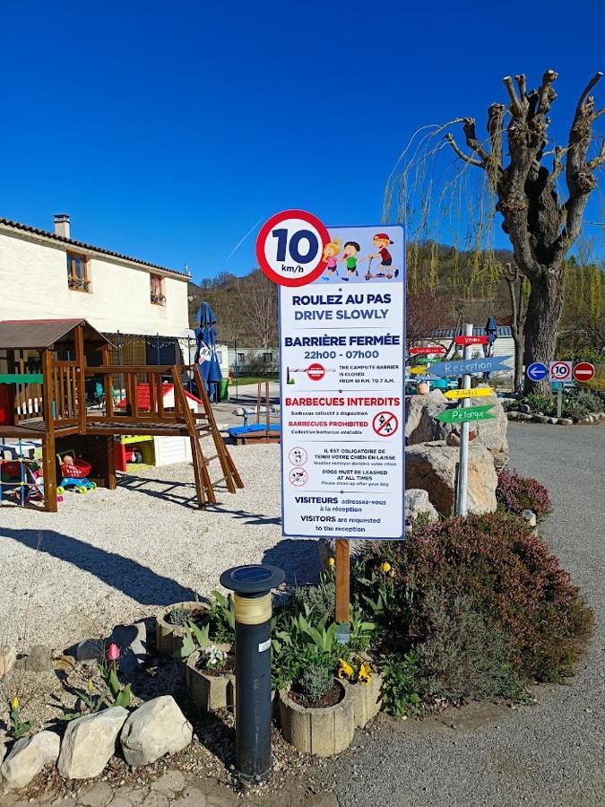 Camping Les Lavandes, Кастелан Екстериор снимка