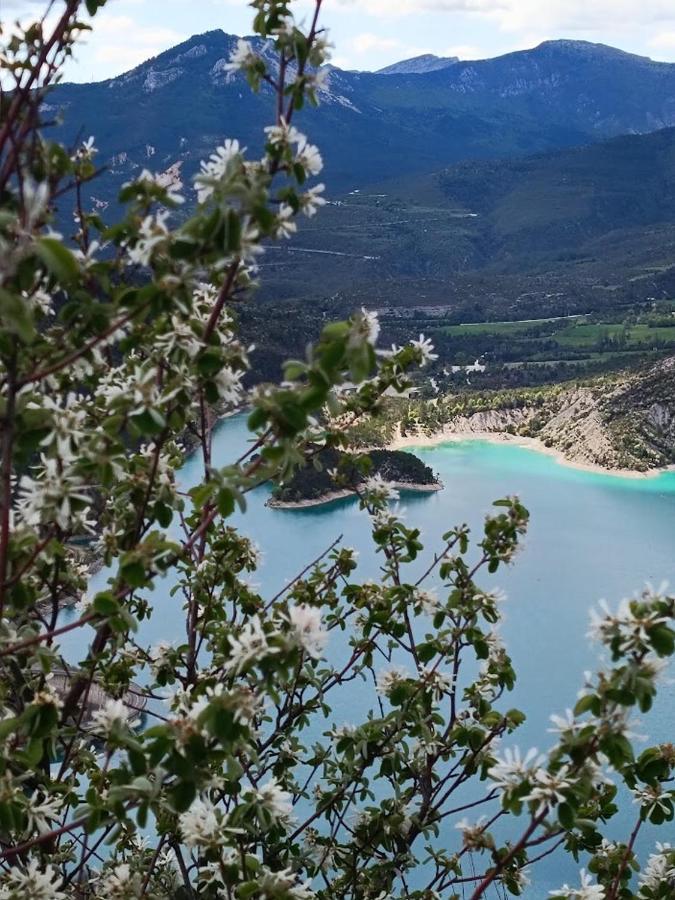 Camping Les Lavandes, Кастелан Екстериор снимка